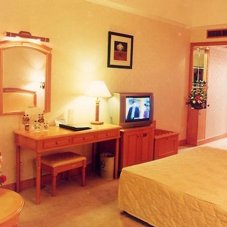 Lijing Grand Hotel City Center Liuzhou Esterno foto