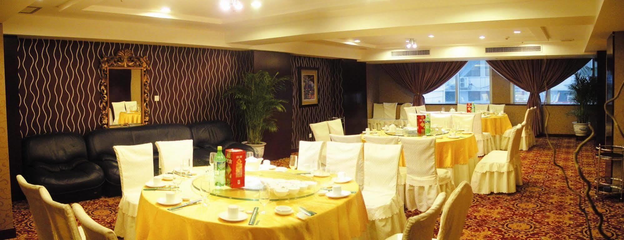 Lijing Grand Hotel City Center Liuzhou Esterno foto