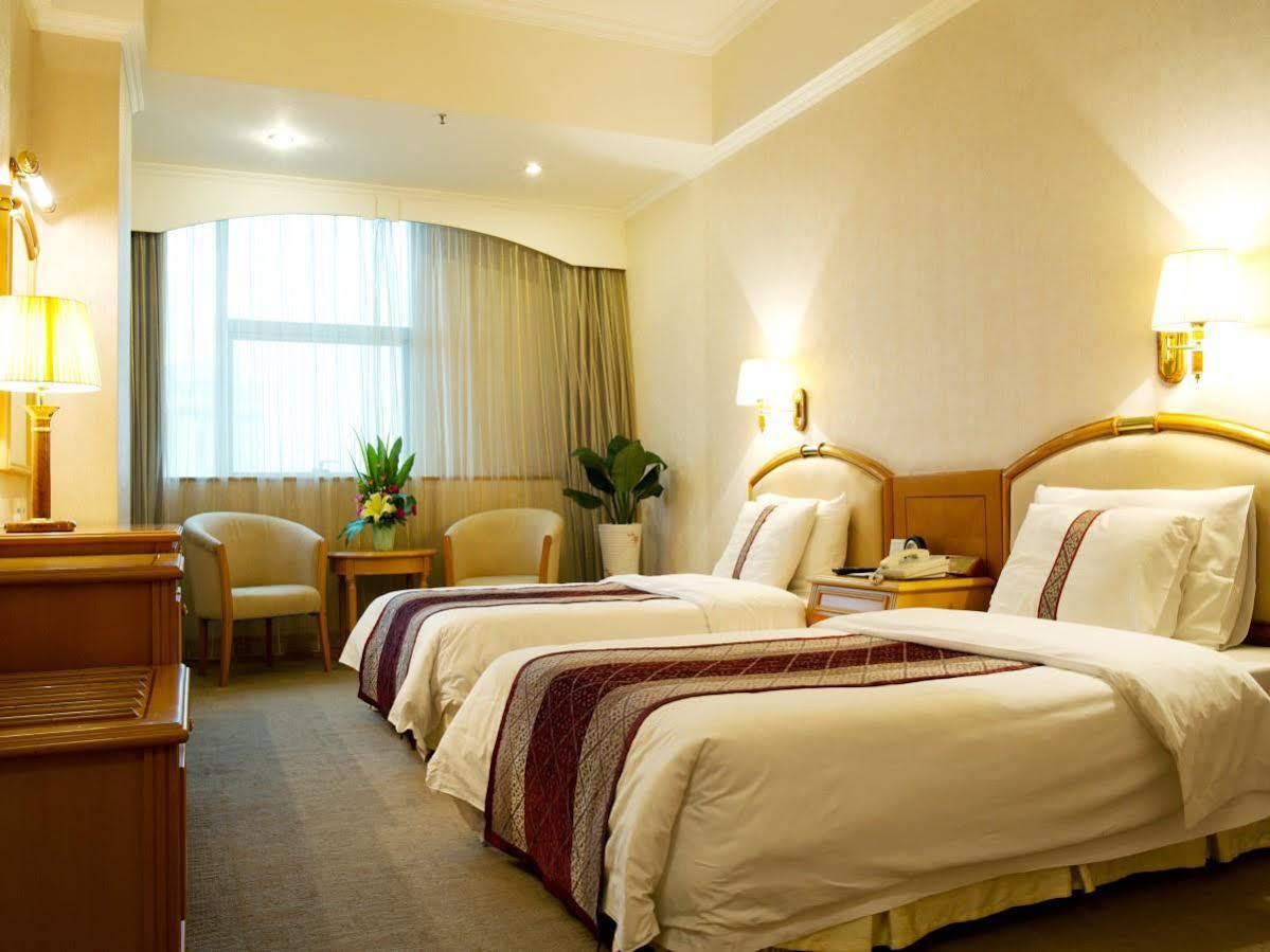 Lijing Grand Hotel City Center Liuzhou Esterno foto